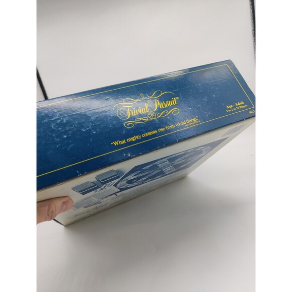 Vintage 1981 Trivial Pursuit Replacement BOX ONLY EMPTY BOX MasterGame Genus Ed. - Picture 2 of 10